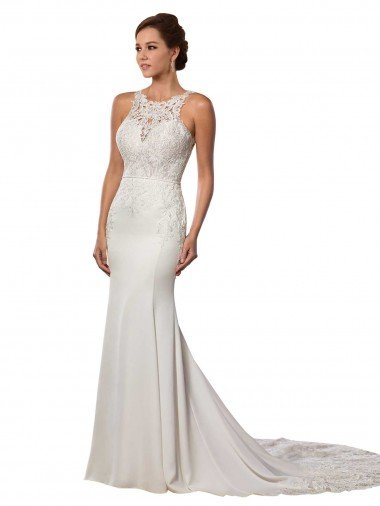 Outlet Modern Deep V-Neck Sheath Lace Wedding Dress with Open V-Back