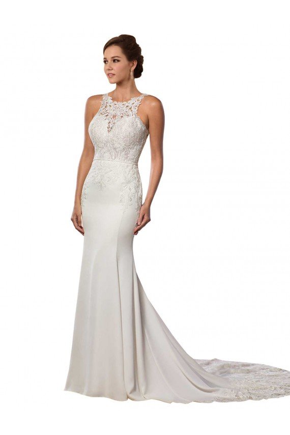 Outlet Modern Deep V-Neck Sheath Lace Wedding Dress with Open V-Back
