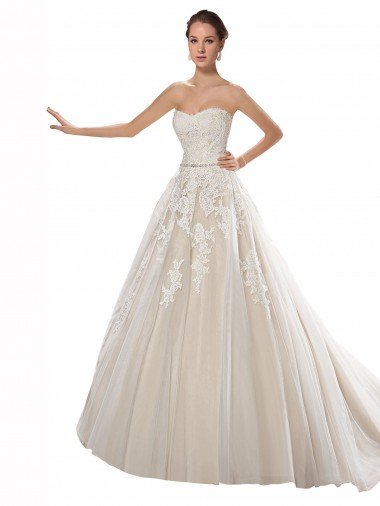 Outlet Strapless Ball Gown Tulle Wedding Dress with Lace Cascades