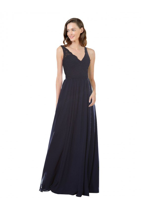 Outlet Elegant Chiffon Bridesmaid Dress with V-Neck Lace Bodice