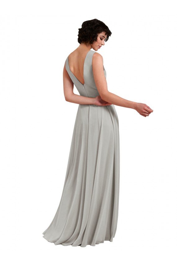 Outlet Daring Plunging V-Neck Long Chiffon Bridesmaid Dress with Pleated Bodice