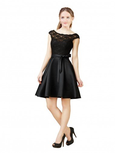 Outlet Lace and Satin Cocktail Bridesmaid Dress with V-Back